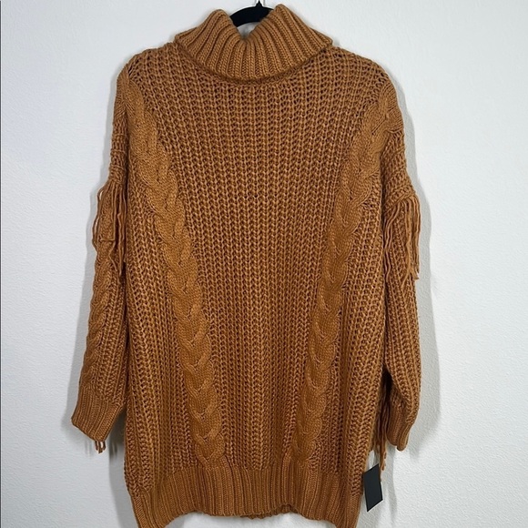 Lulus Cable Knit Fringe Oversized Mini Dress NWT Size Small - Picture 5 of 10